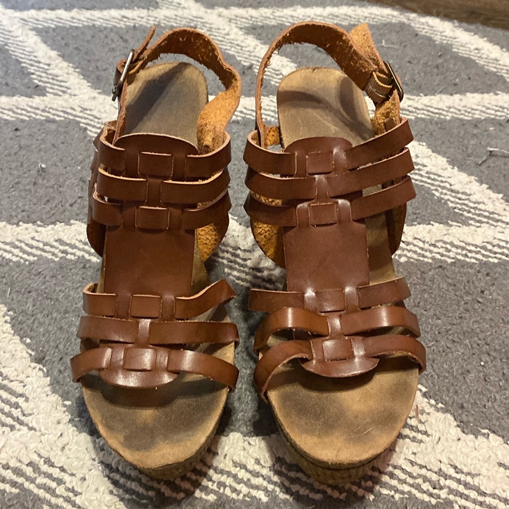 brown heels